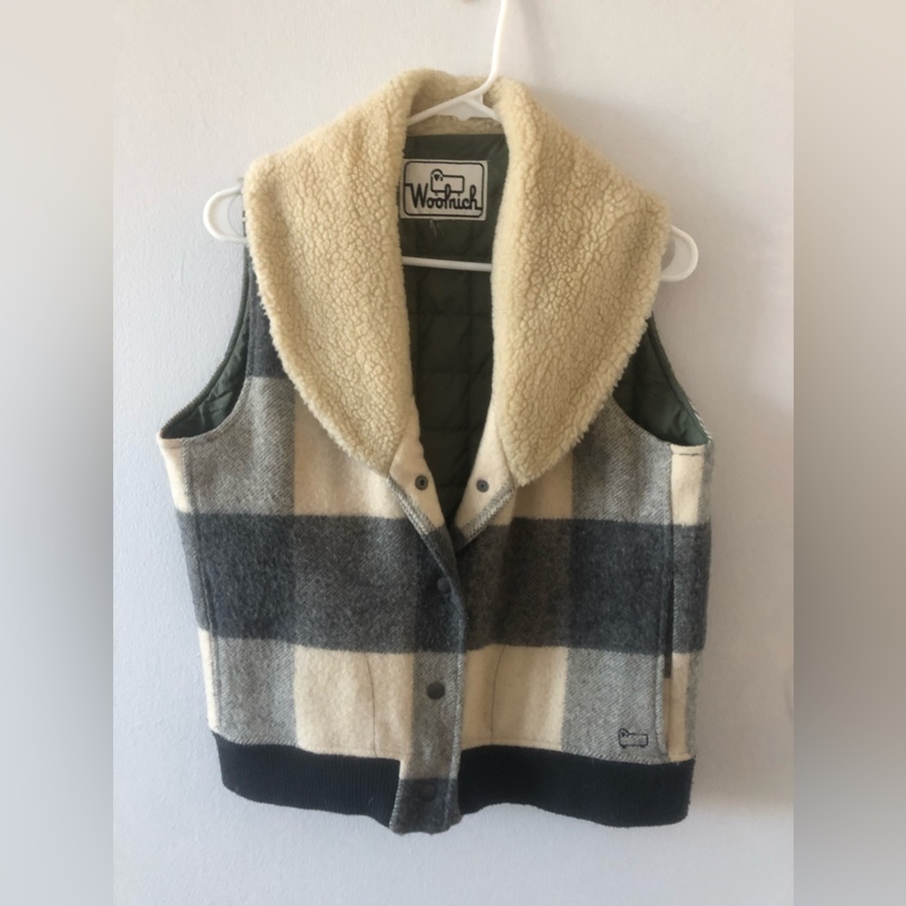 Excellent Vintage Woolrich vest